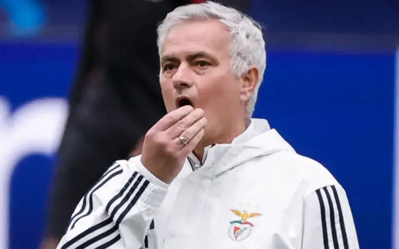 تجنبوا جوزيه مورينيو! نيوكاسل يحذر من “الرجل المميز” حيث يوضح أسطورة النادي كريس وادل لماذا لن يسعد المشجعون بنتيجة “1-0 كل أسبوع”